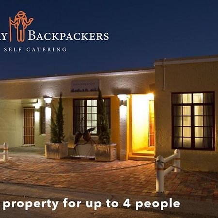Auberge de jeunesse Luxury Backpackers à Port Elizabeth Extérieur photo