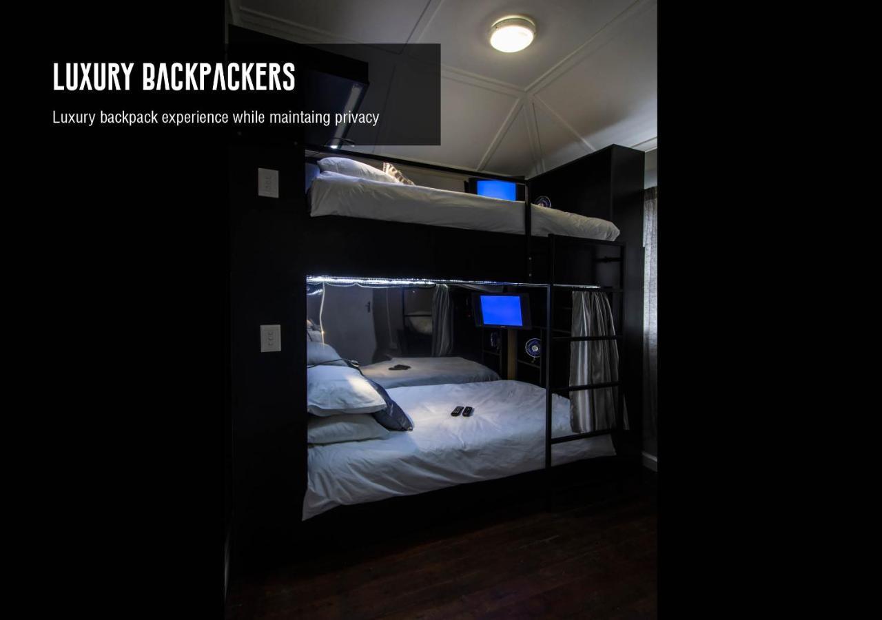 Auberge de jeunesse Luxury Backpackers à Port Elizabeth Extérieur photo