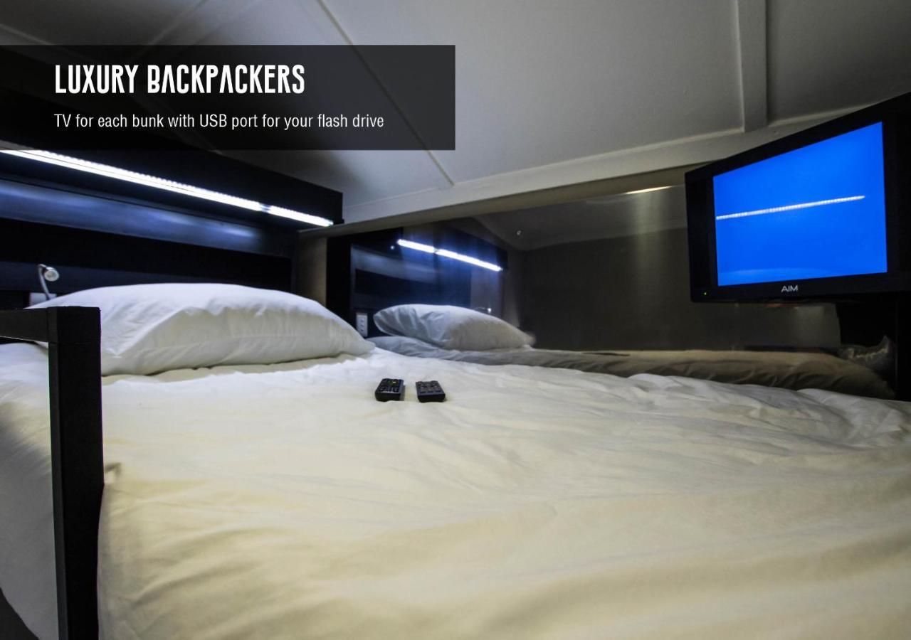 Auberge de jeunesse Luxury Backpackers à Port Elizabeth Extérieur photo