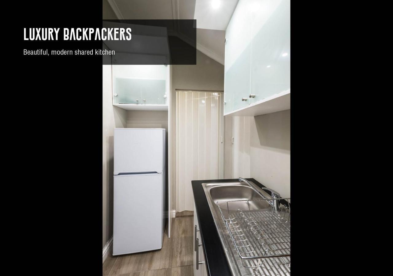 Auberge de jeunesse Luxury Backpackers à Port Elizabeth Extérieur photo
